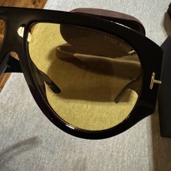 Brand new Tom Ford glasses unisex 60$