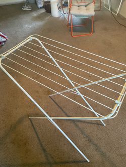 Foldable Clothes Drying Rack