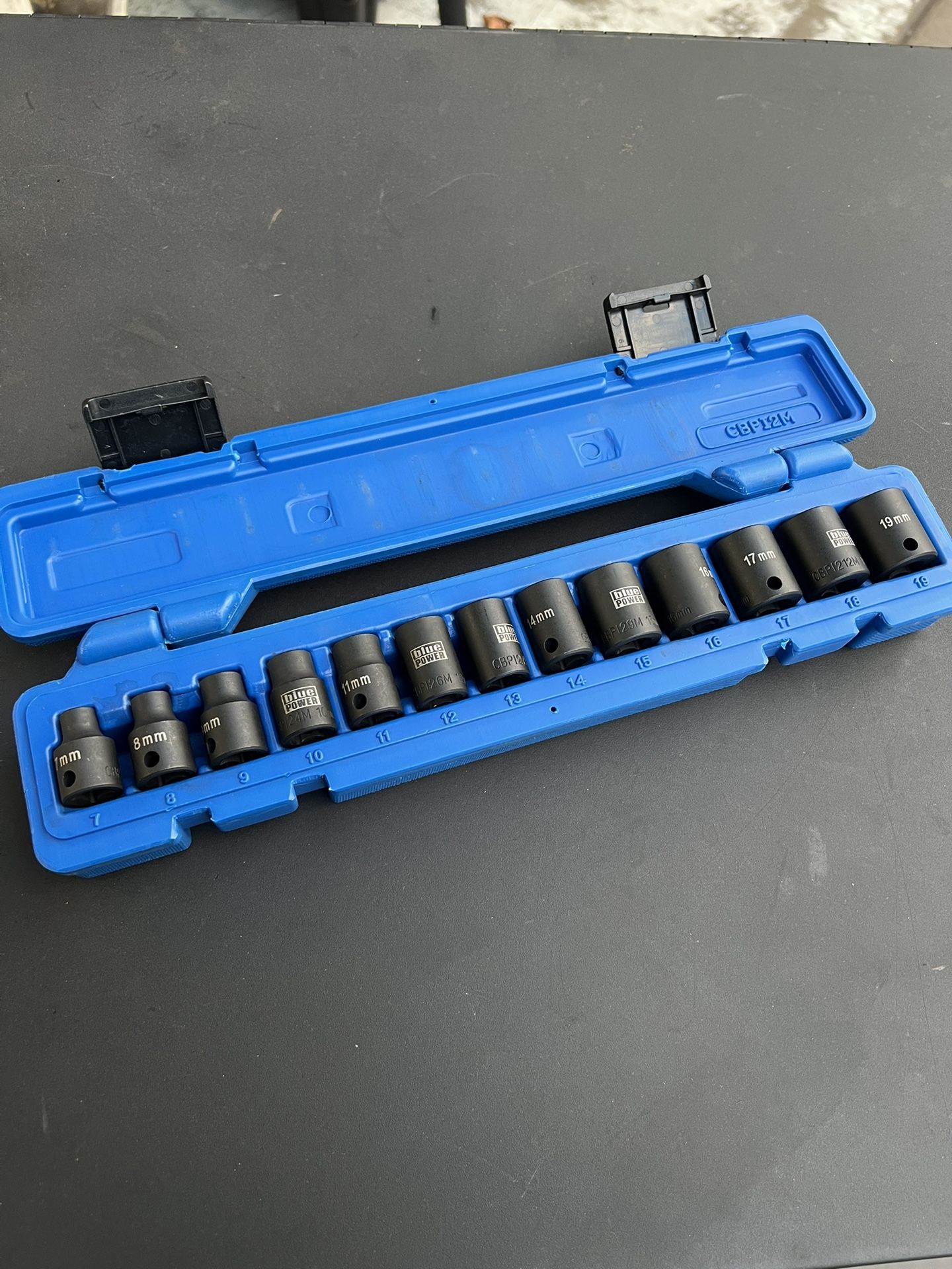 Cornwell Sockets