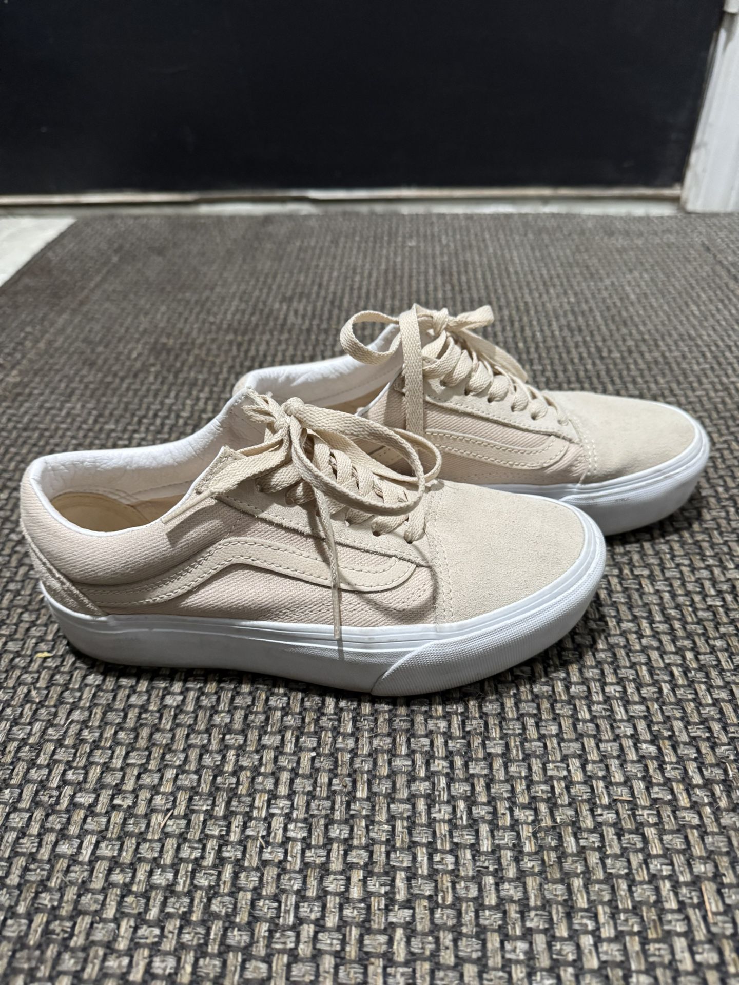 Vans Size Six $10