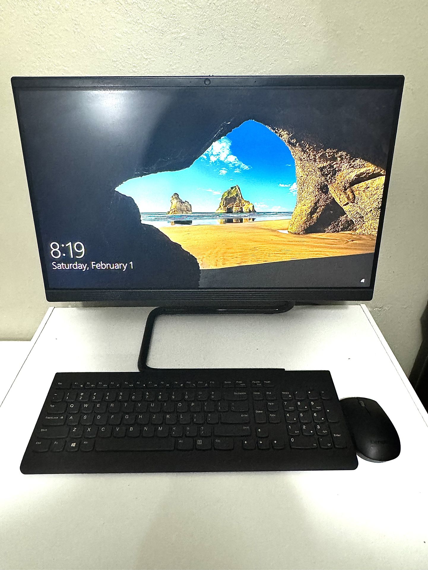 Lenovo IdeaCentre 3 All-in-one PC