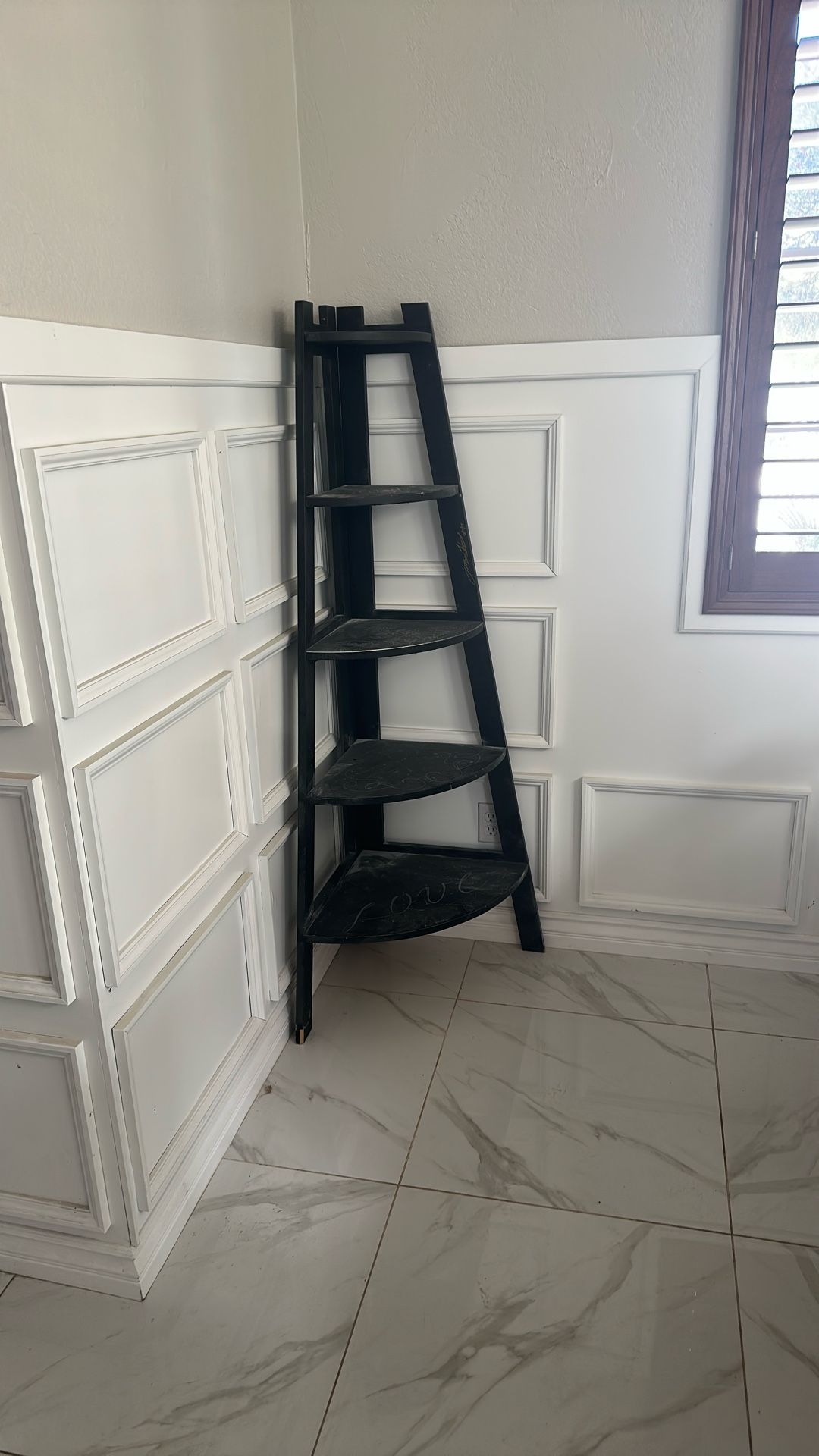 Corner Shelf
