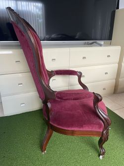 Royalty Chair