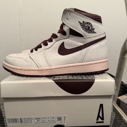 Jordan 1 “A Ma Maniere” Size 7.5