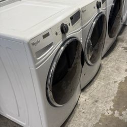 Whirlpool Frontload Washer And Gas Dryer ( Stackable)