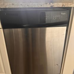 Whirlpool Dish Washer 