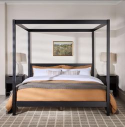King Bed Canopy Minimalist
Slatted Headboard Bedframe,King Size, Black,By Walker Edison,BRAND NEW