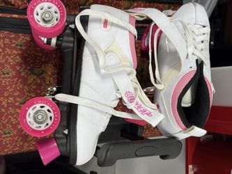 Size 9 Women Also Have These in Black 15$ A Pair 