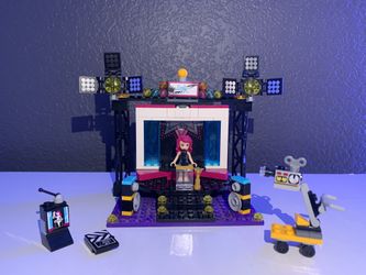 Lego Friends Livi Pop Star TV Studio Set 41117