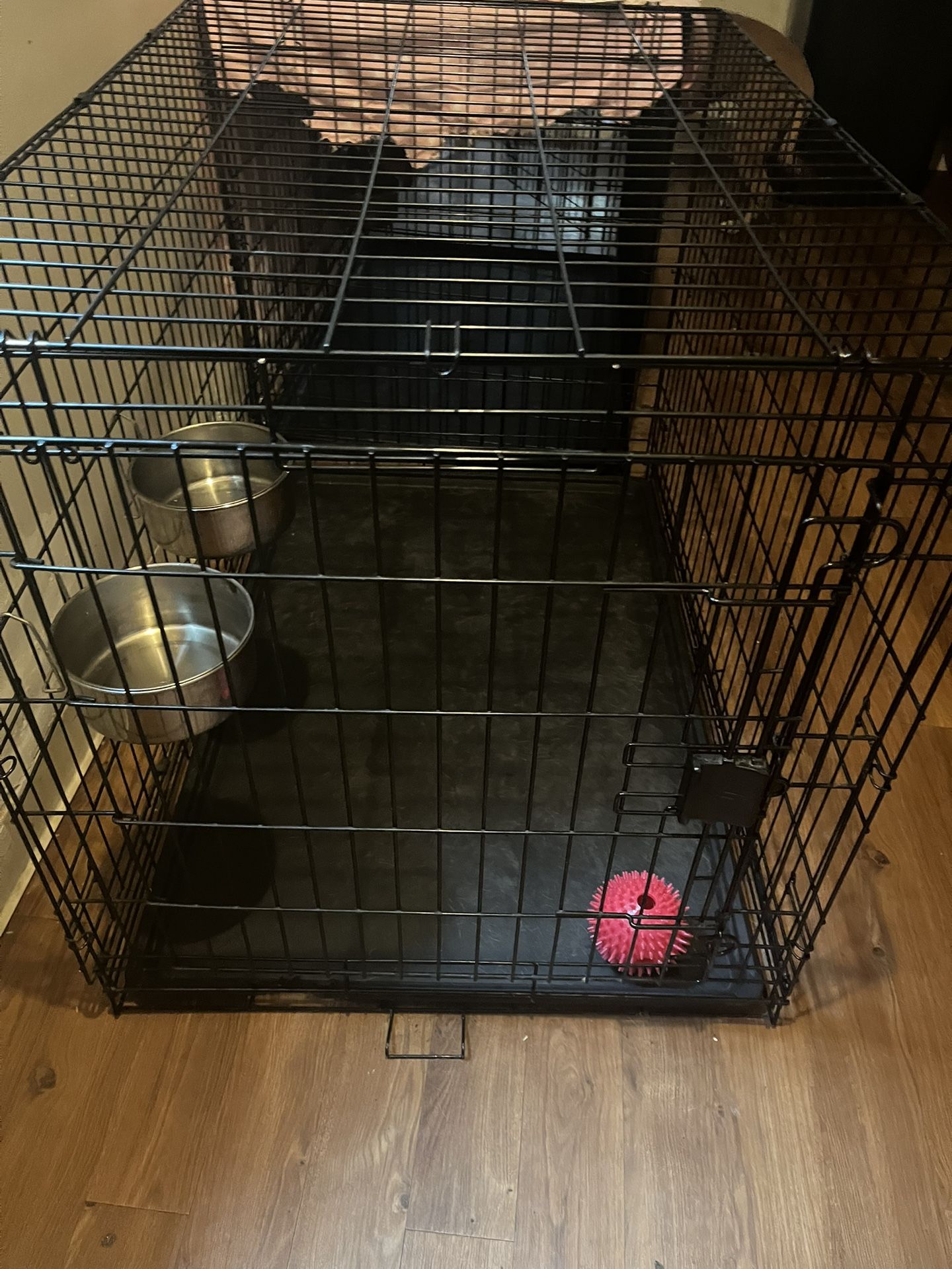42 Inch Cage And Cage Bowls
