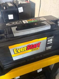 EverStart Maxx H8 Car Battery 900 CCA
