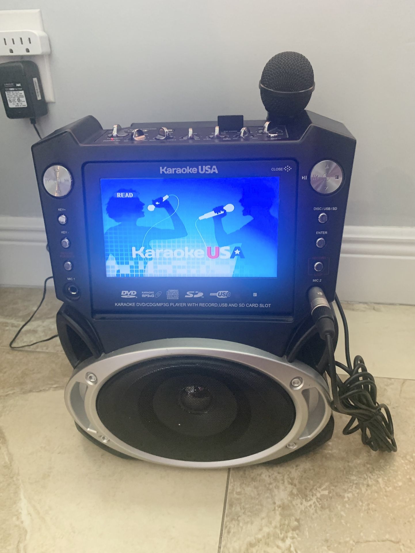 Bluetooth DVD Karaoke USB System + Mic & Music