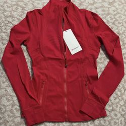 Lululemon ❤️ Red jacket $40 **READ DESCRIPTION**