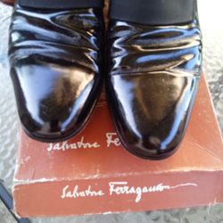 Men's Shoes **Size 9.5**