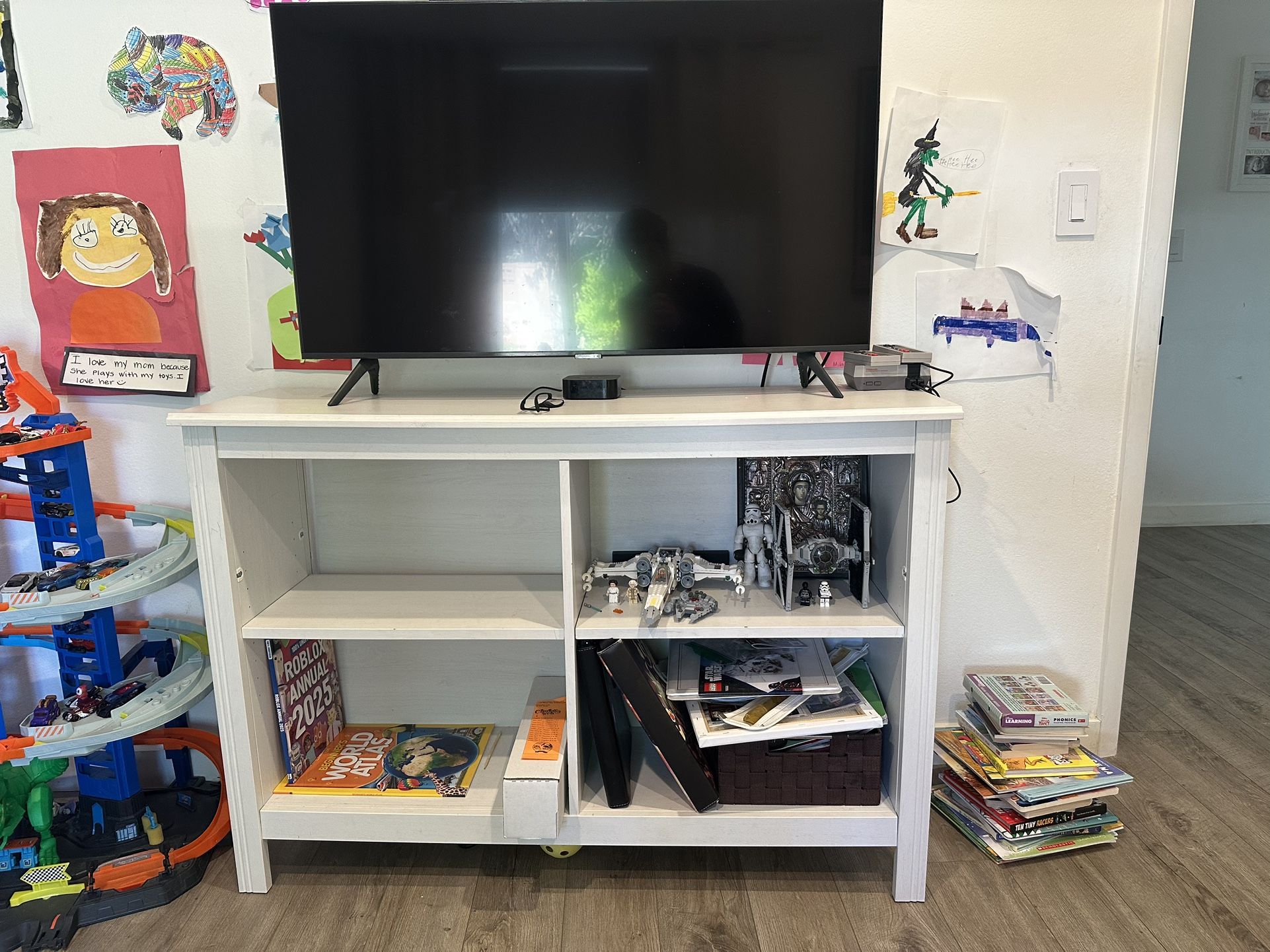 Media Console/Bookshelf
