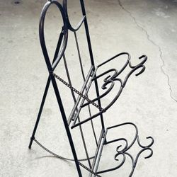 Metal/Iron Magazine Rack 