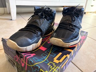 Nike Kyrie Basketball Sneakers 6.5y