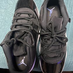 Air Jordan 11 Space Jam