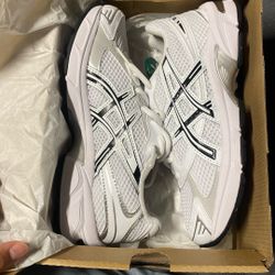 ASICS GEL-1130  White/black 