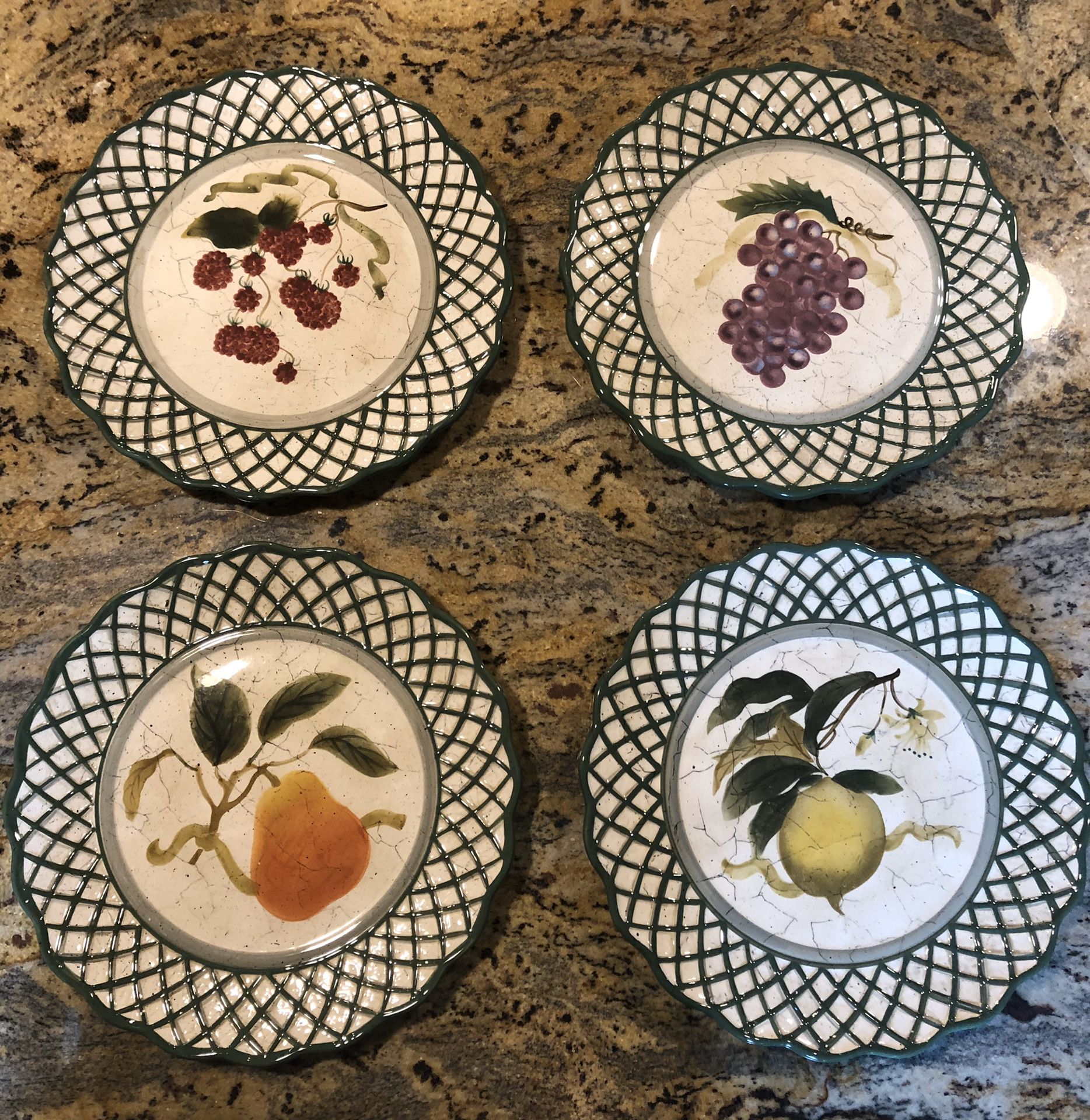 Green fruit dinner plates Raymond Waites decorative collectible set of four