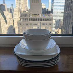 White Dinnerware - Plates And Bowls 