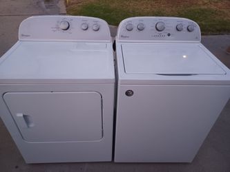 Whirlpool Washer and Electric Dryer Set