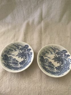 2 small bowls