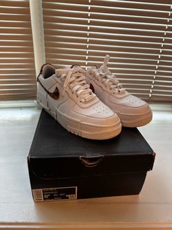 Nike Air Force 1 Pixel SE