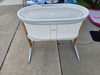 Baby Bjorn bassinet