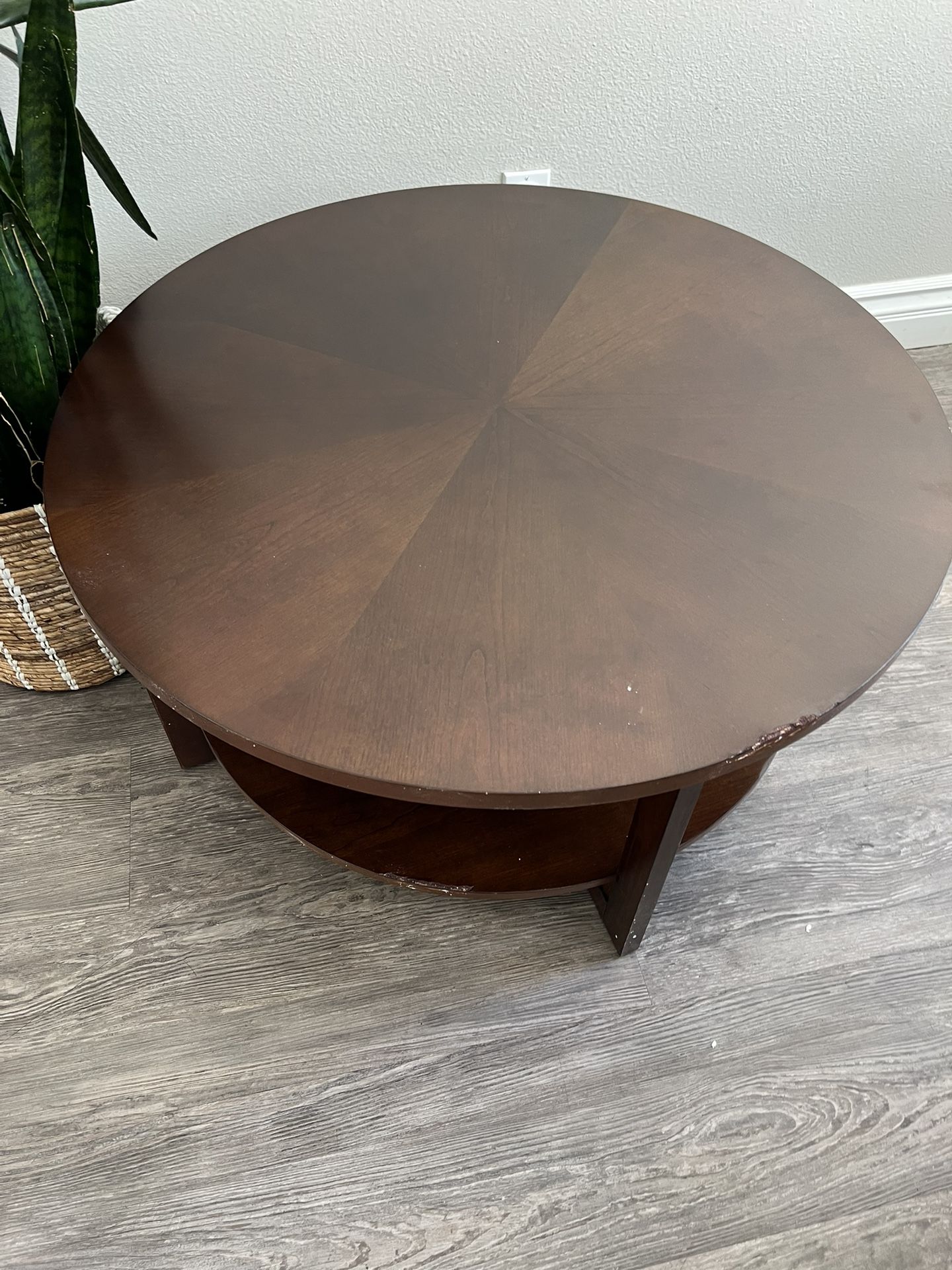 Round Coffee Table, 35" Rustic Modern Circle Coffee Tables with 2-Tier Storage Shelf, Wood Coffee Table for Living Room, Dark Walnut