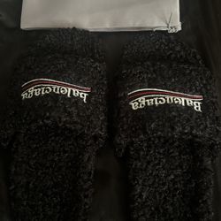 Black fuzzy balenciaga slides 