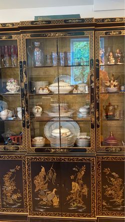 Oriental China Hutch