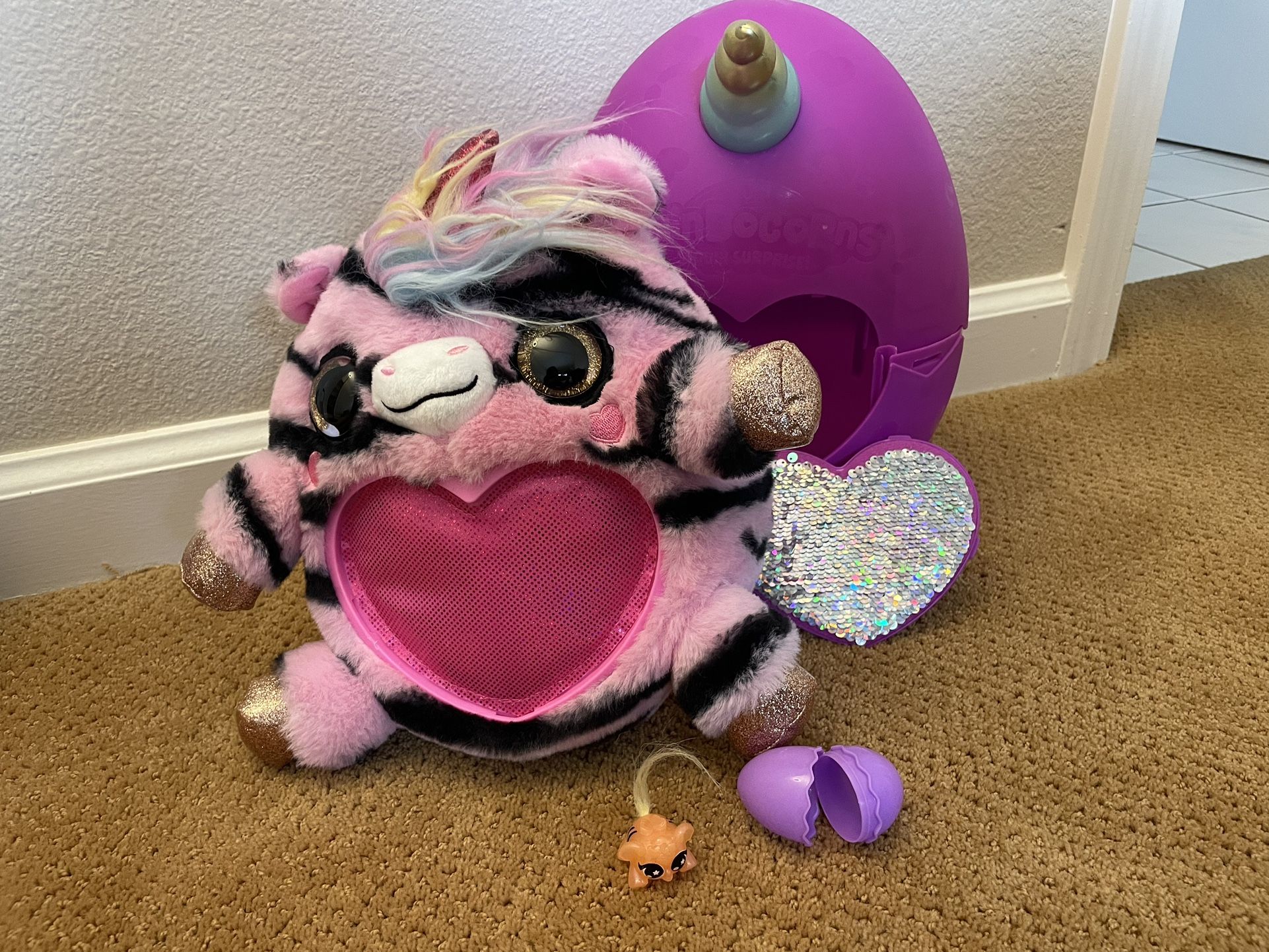 Rainbocorns Sequin Surprise Plushie