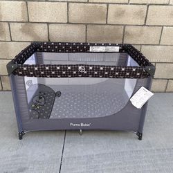 NEW Portable Crib Baby Playpen w/Mattress & Carry Bag (Grey) **New In Box**
