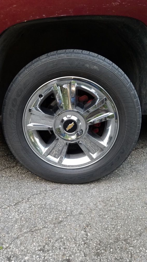 4 20 inch Chevy rims n tires 275/55/20s for Sale in Pearland, TX OfferUp