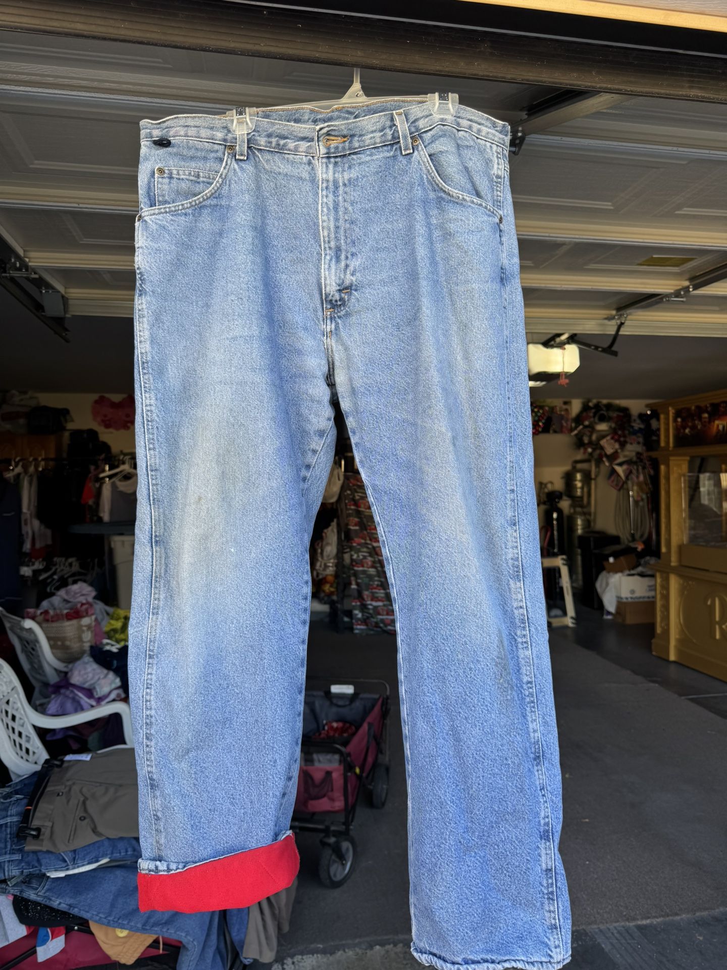 Men’s Wrangler Fleece Lined Jeans 38X 30