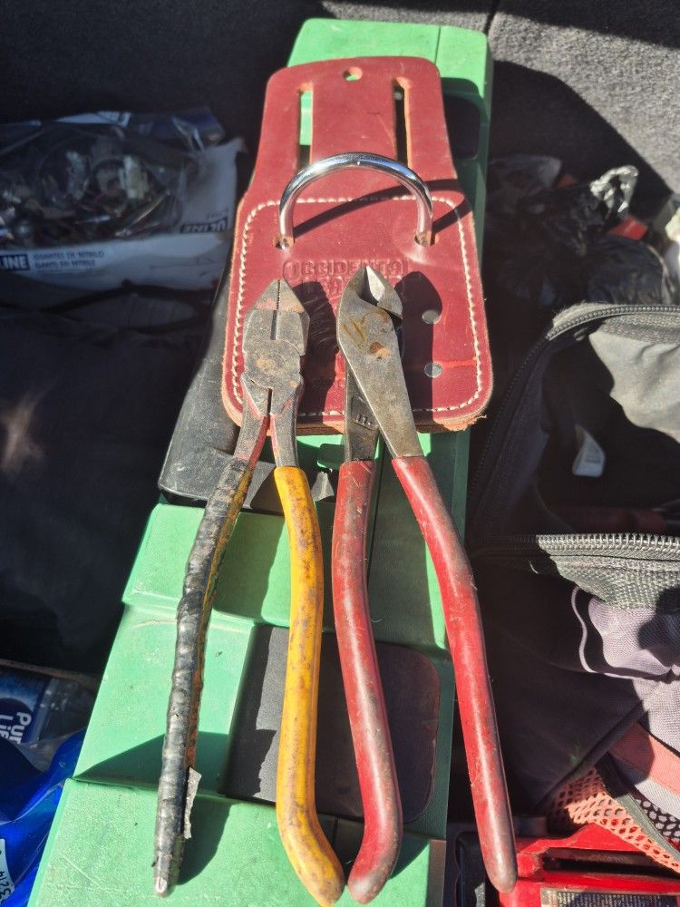 Martillera Nueva Y Pinzas De Barillero