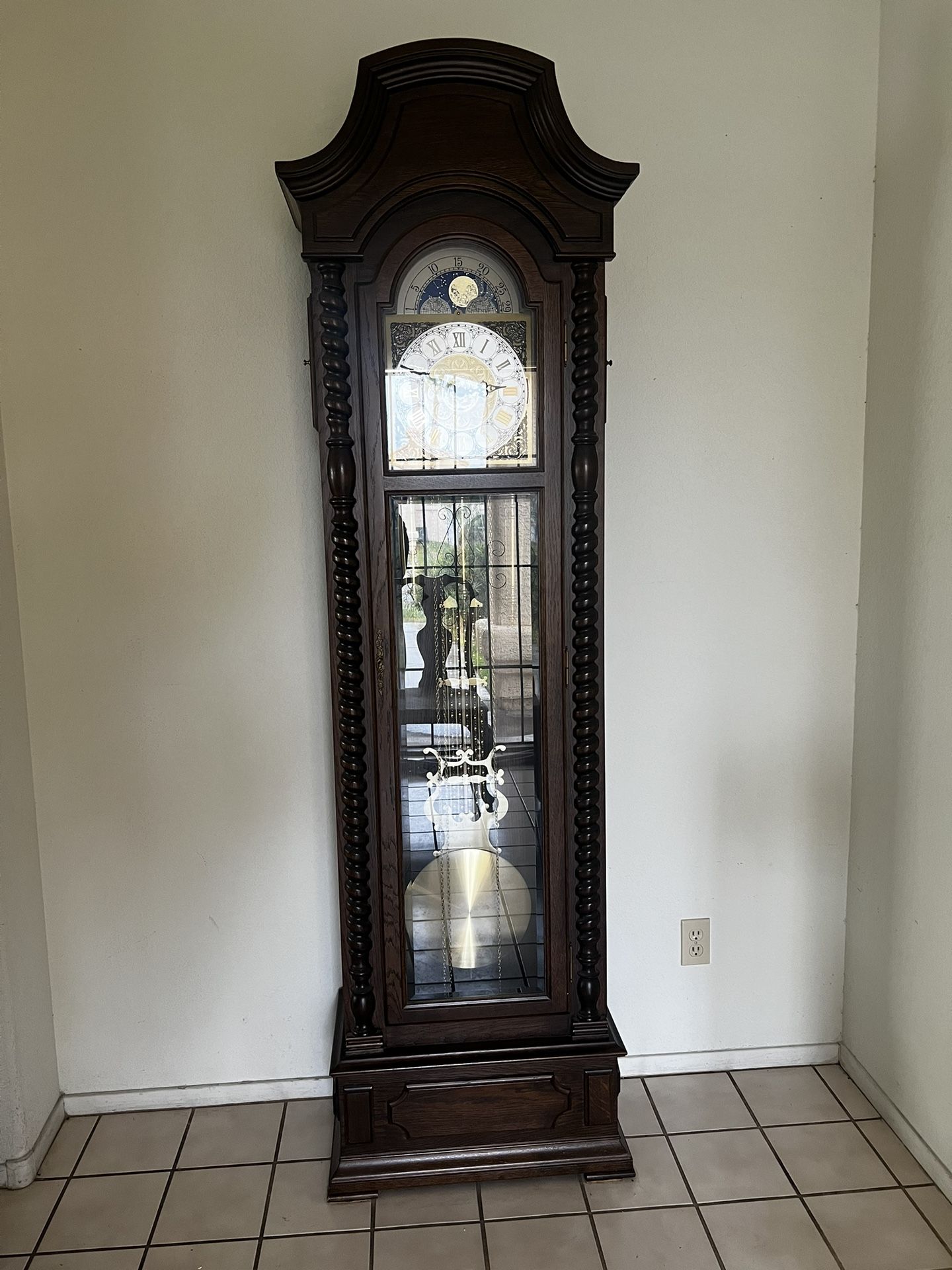 Chain Driven Grandfather Clock for Sale in Las Vegas, NV OfferUp