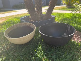 Two Resin Hanging Planters – 12” & 14”