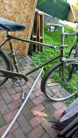 1960Very ancient bike from the