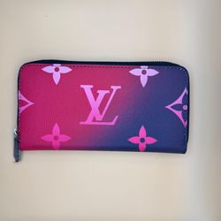 Gradient Zip-Around Luxury Wallet (Pink & Navy)