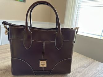 Dooney & Bourke Handbag