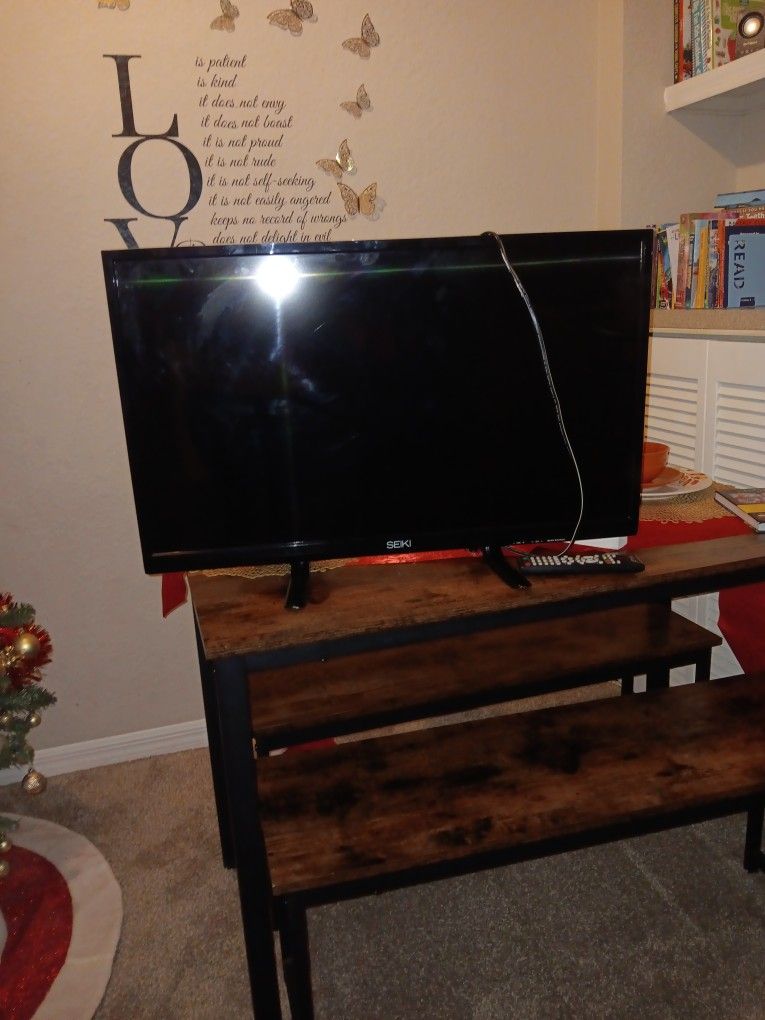 TV