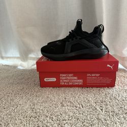 Puma Enzo 5 Size 6 