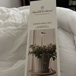 Hearth hand with  magnolia  indoor  grow  light