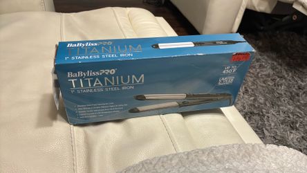 Hair straightener