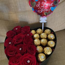Flower arrangements 