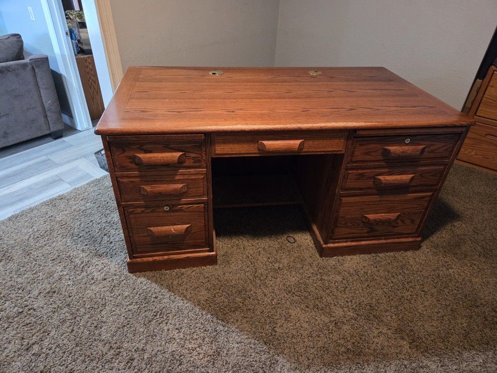 Oak Work Station Computer Desk