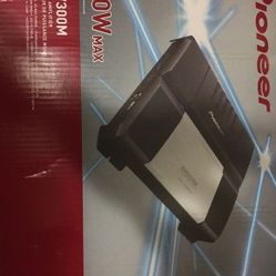 Pioneer 800 watt amp
