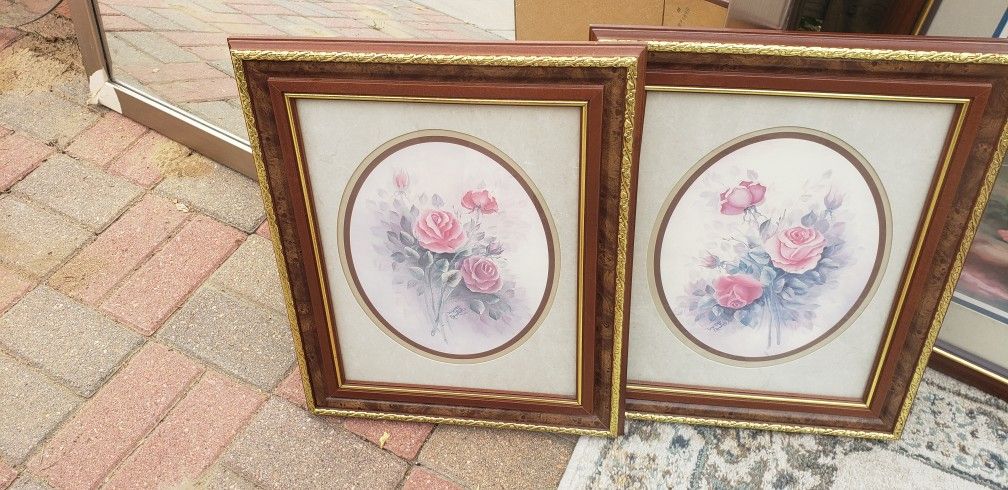 2 Wall Decor